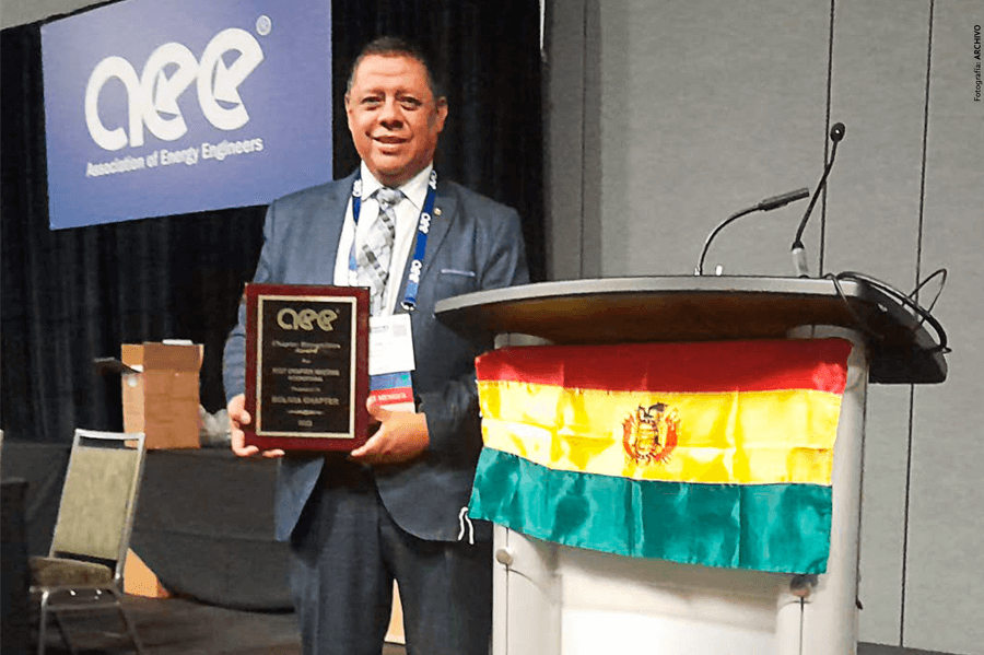 LA AEE CAPÍTULO BOLIVIA recibe premio internacional 2023 en Estados Unidos